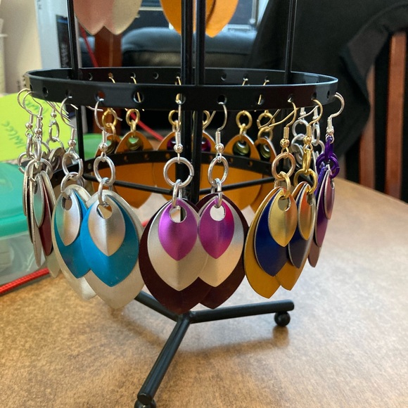 Earrings - Picture 4 of 5